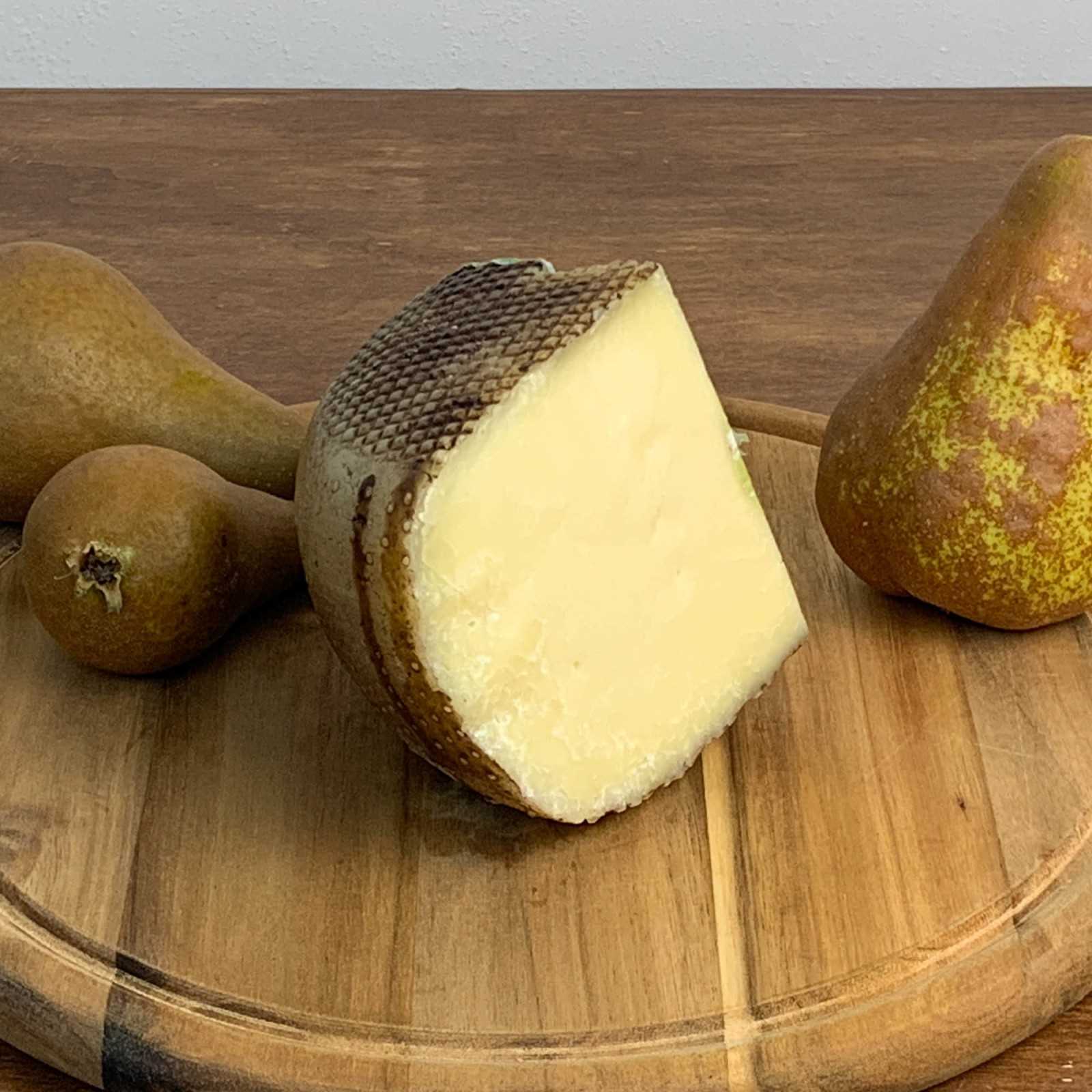 Pecorino Cheese With Pears.