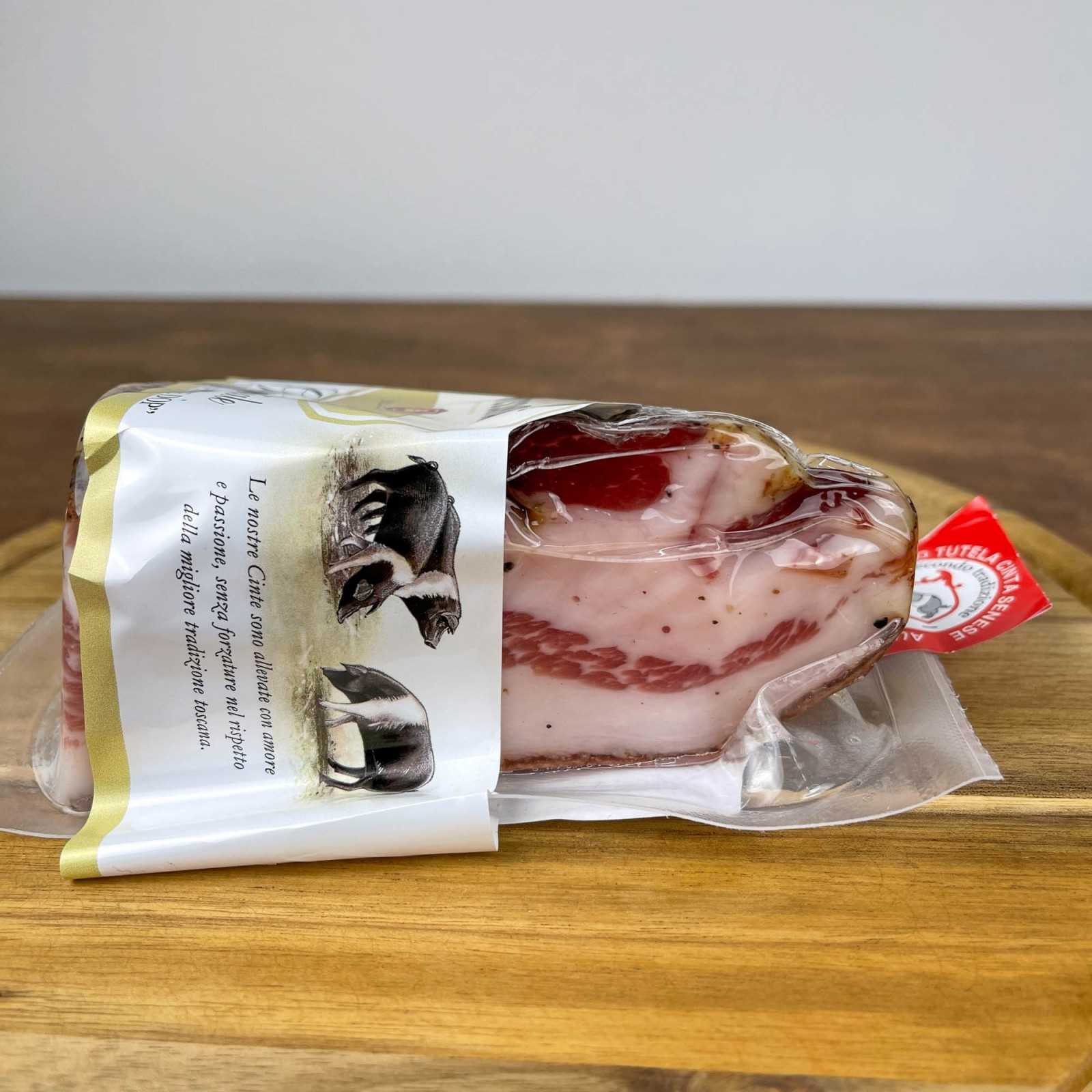 Obtained from a pig breed that dates back to the Middle Ages and whose breeding, preparation and maturing methods are still part of a well-established tradition within the Sienese territory, the Cinta Senese PDO Tuscan Pork Jowl (Guanciale) is obtained, as the name implies, from the jowl of this fine native breed and has some veins of muscle and a part of noble fat.