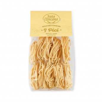 „Pici”, handwerkliche Pasta, typisch toskanisch, aus Hartweizengrieß, bronzegezogen und langsam getrocknet.